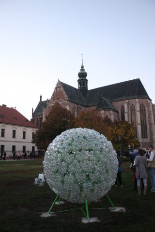 Pulihrasek-Brno_Mendlovo_namesti_foto_Krystof_Turek_06
