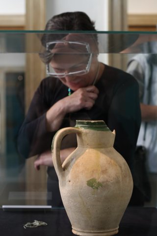 Stribrny_boskovicky_poklad_vrch_zlatnik_Moravske_zemske_muzeum_krystof_turek_03