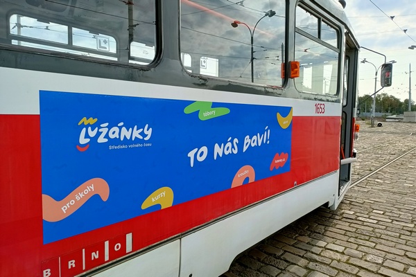 Lužánky se vozí po Brně ve dvou tramvajích