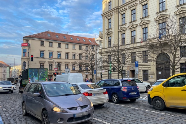 auta foto brno stred