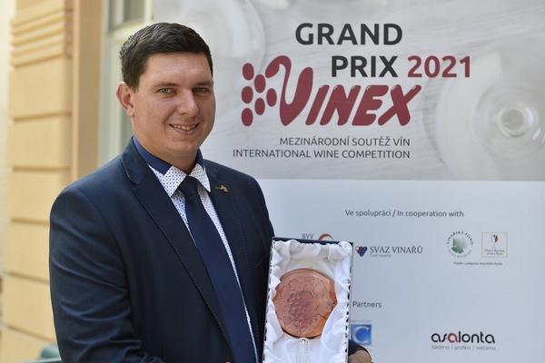 Rekordní ročník Grand Prix Vinex byl zakončen slavnostním předáním cen v brněnské vile Löw-Beer 600x400